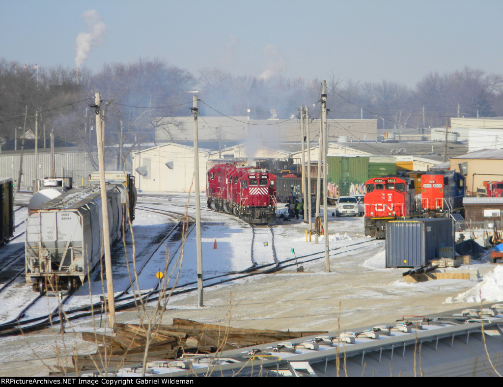 FOXY Power in CNs Neenah Yard 